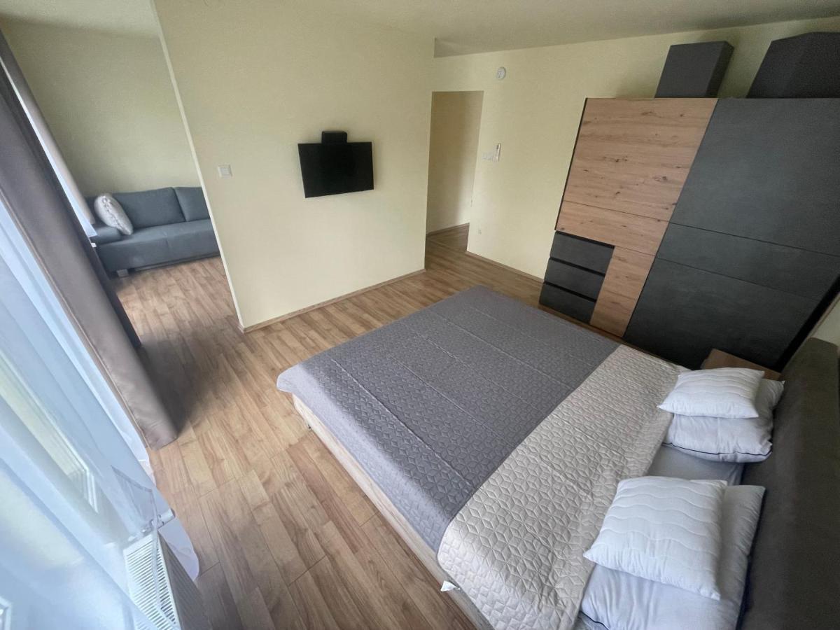 Park Central Tapolca Apartment Мисколк Екстериор снимка